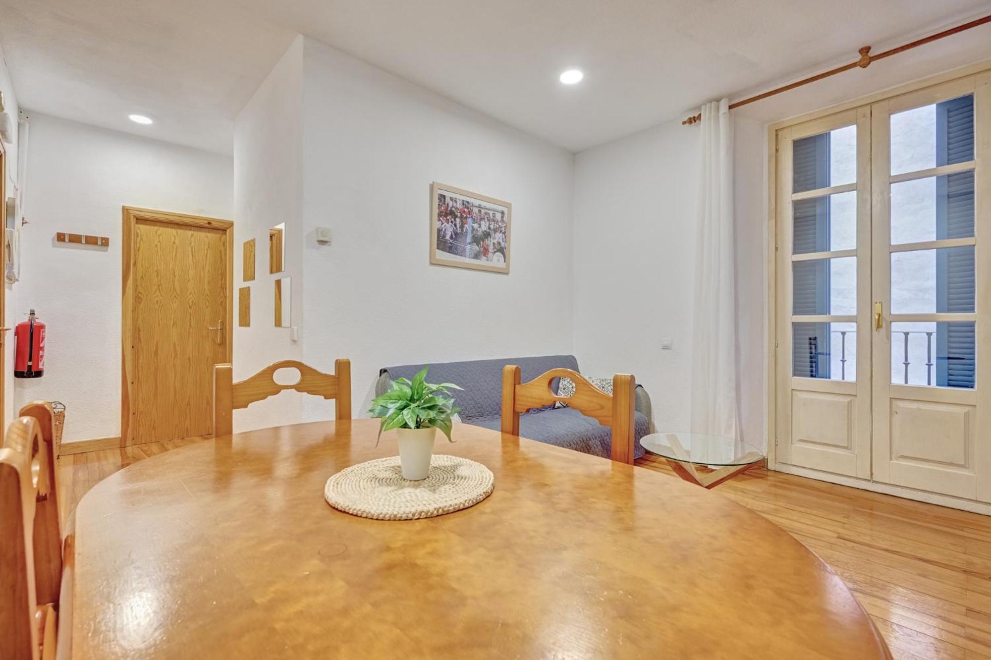 Bajada De Javier Apartment Pamplona Bagian luar foto